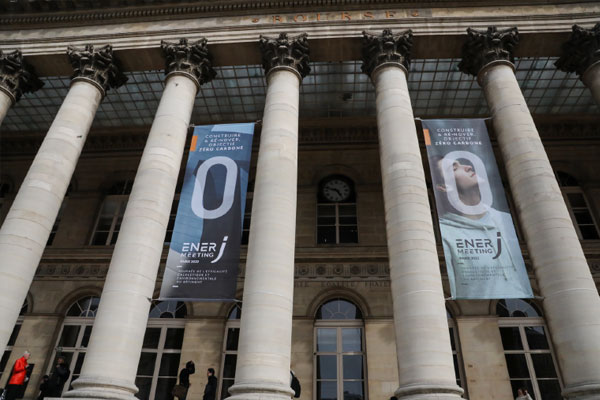 Entrée du palais Brongniart